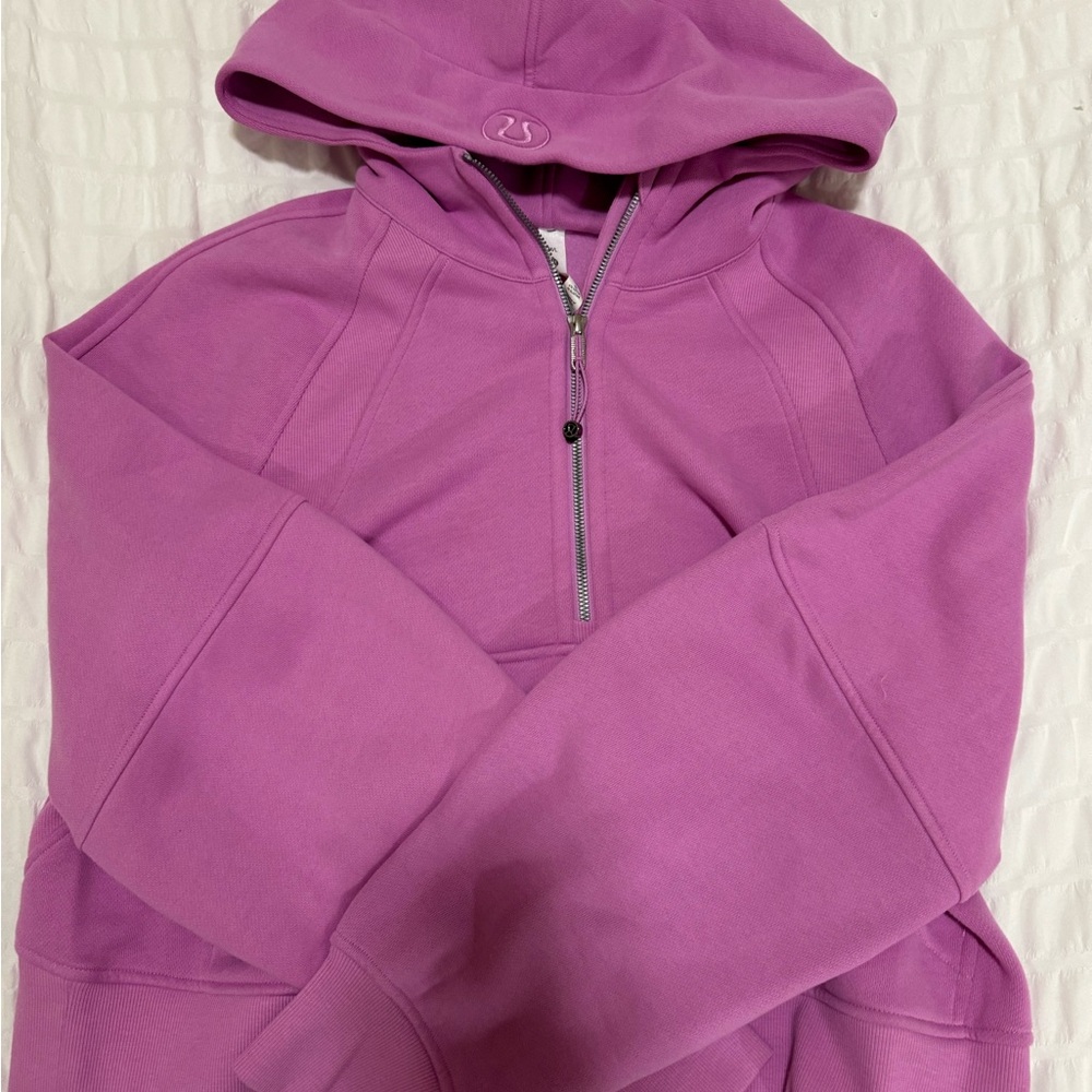 Lululemon Scuba